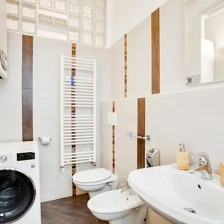 Διαμέρισμα Guesthost - Casa Cinzia Lungomare Exclusive Flat Μπάρι