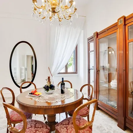 Casa Cinzia Lungomare Exclusive Flat Apartment