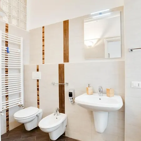 Apartamento Guesthost - Casa Cinzia Lungomare Exclusive Flat *