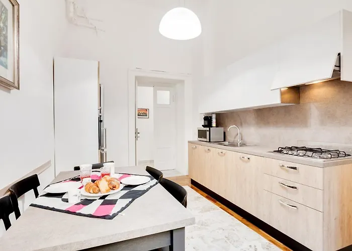 Guesthost - Casa Cinzia Lungomare Exclusive Flat Apartment