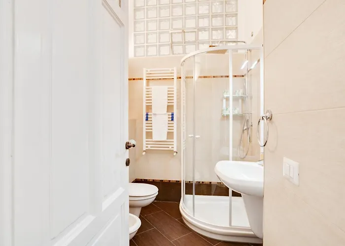 Guesthost - Casa Cinzia Lungomare Exclusive Flat * בארי
