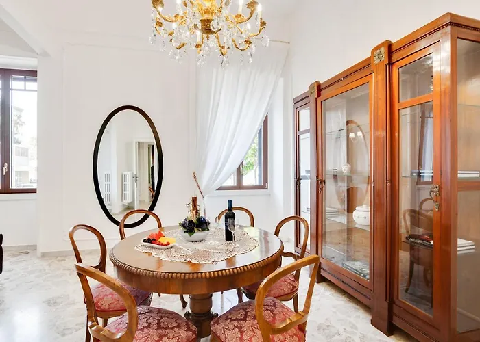 Guesthost - Casa Cinzia Lungomare Exclusive Flat דירה