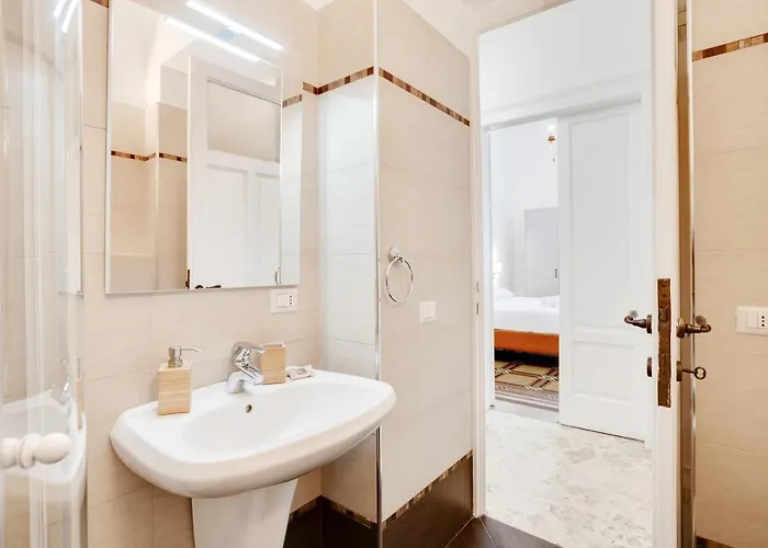Guesthost - Casa Cinzia Lungomare Exclusive Flat דירה בארי